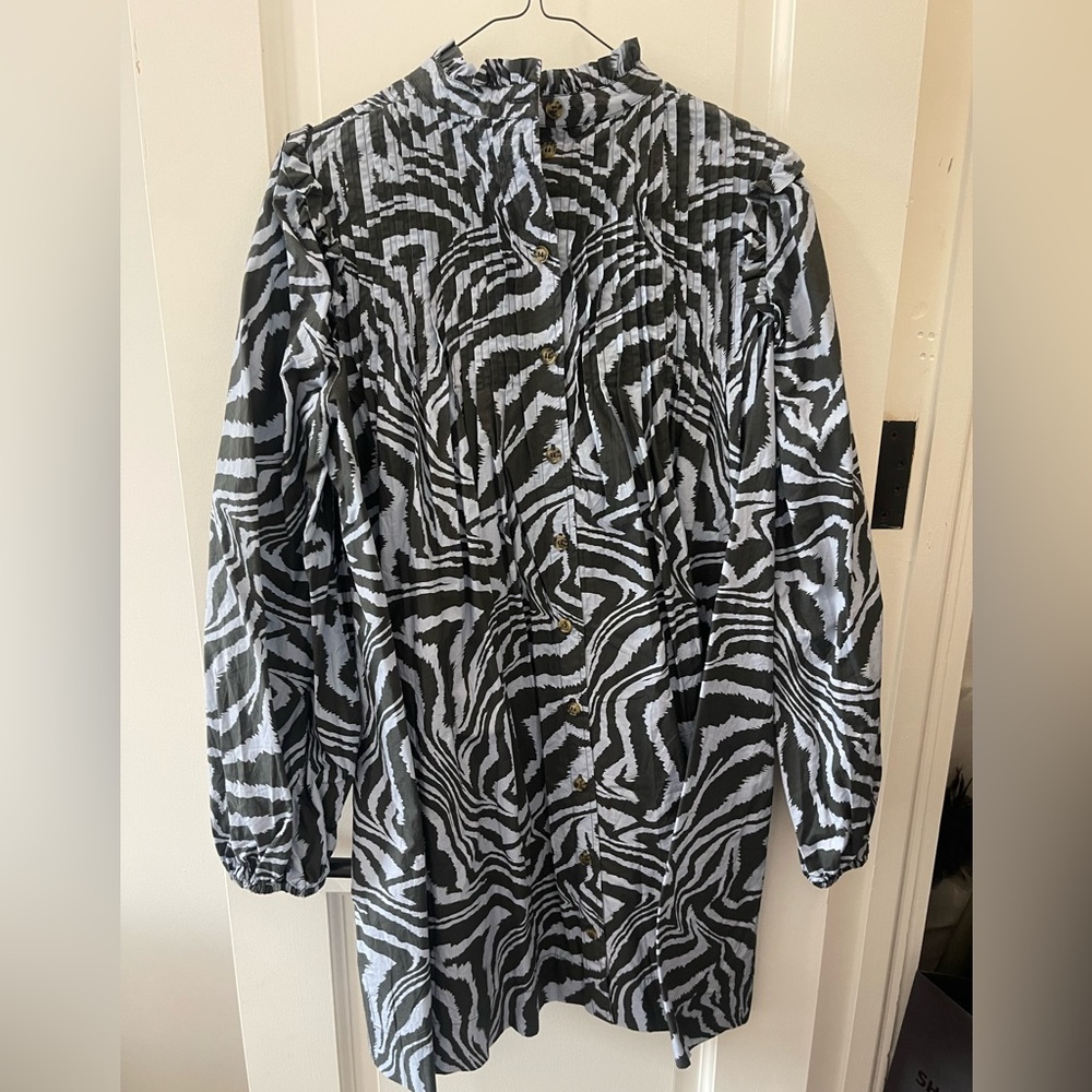 GANNI Pintucked tiger-print cotton-poplin mini dress - Picture 6 of 6
